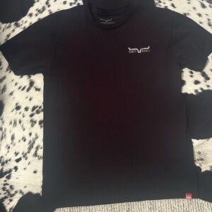Women’s size small black Kimes Ranch t-shirt